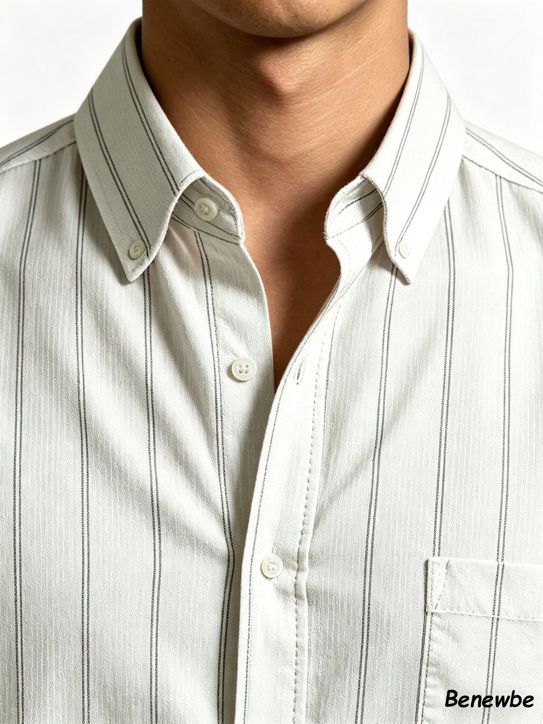 Men's Minimal Thin Vertical Stripe Short Sleeve Shirt, Casual Button‑Down Collar Top with Chest Pocket