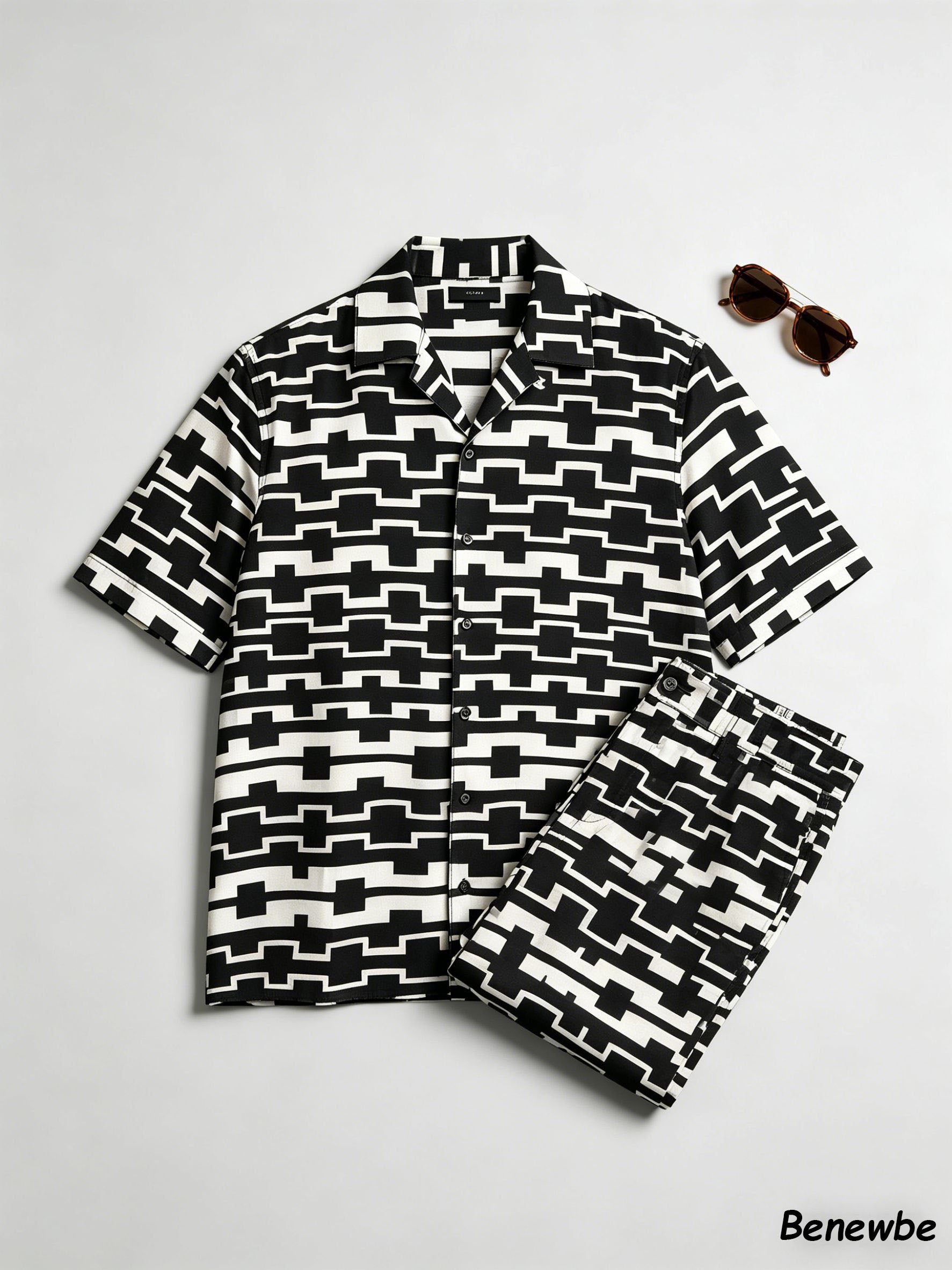 Men's Black-White Geometric Grid Short Sleeve Shirt, Retro Camp Collar Loose Casual Top