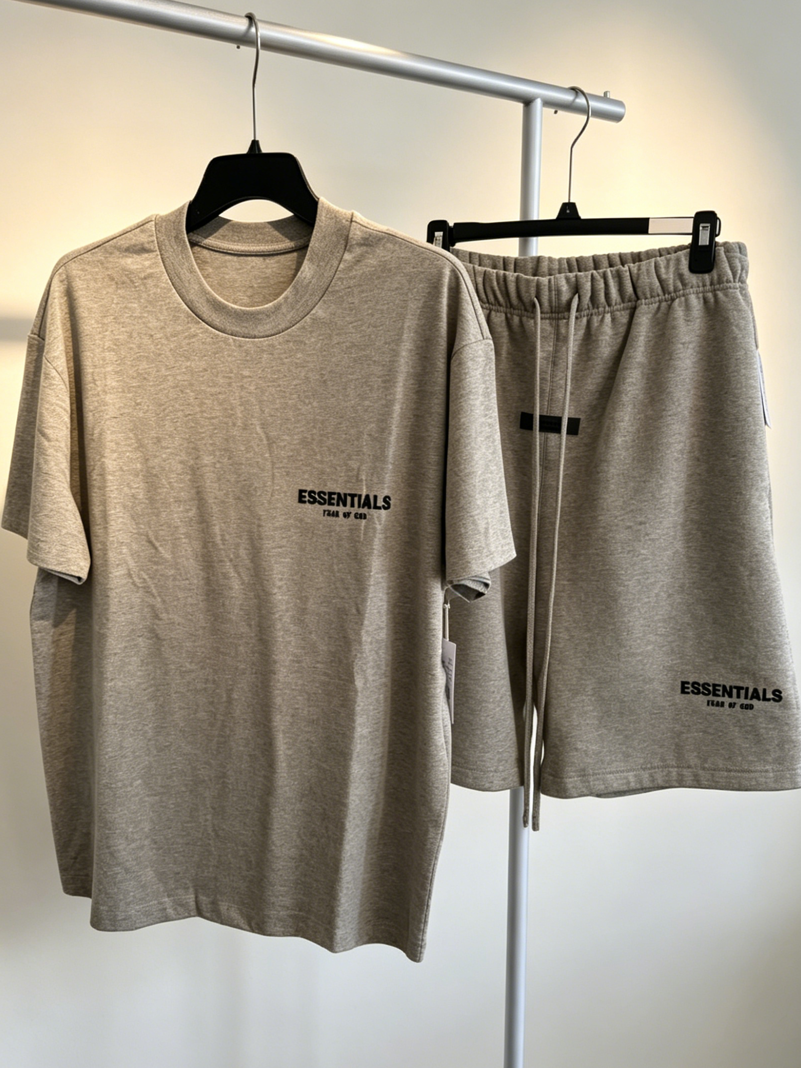 Essentials Minimal Logo Matching Tracksuit Set, Men’s Crew Neck Short Sleeve T-Shirt & Sweat Shorts Two-Piece Outfit