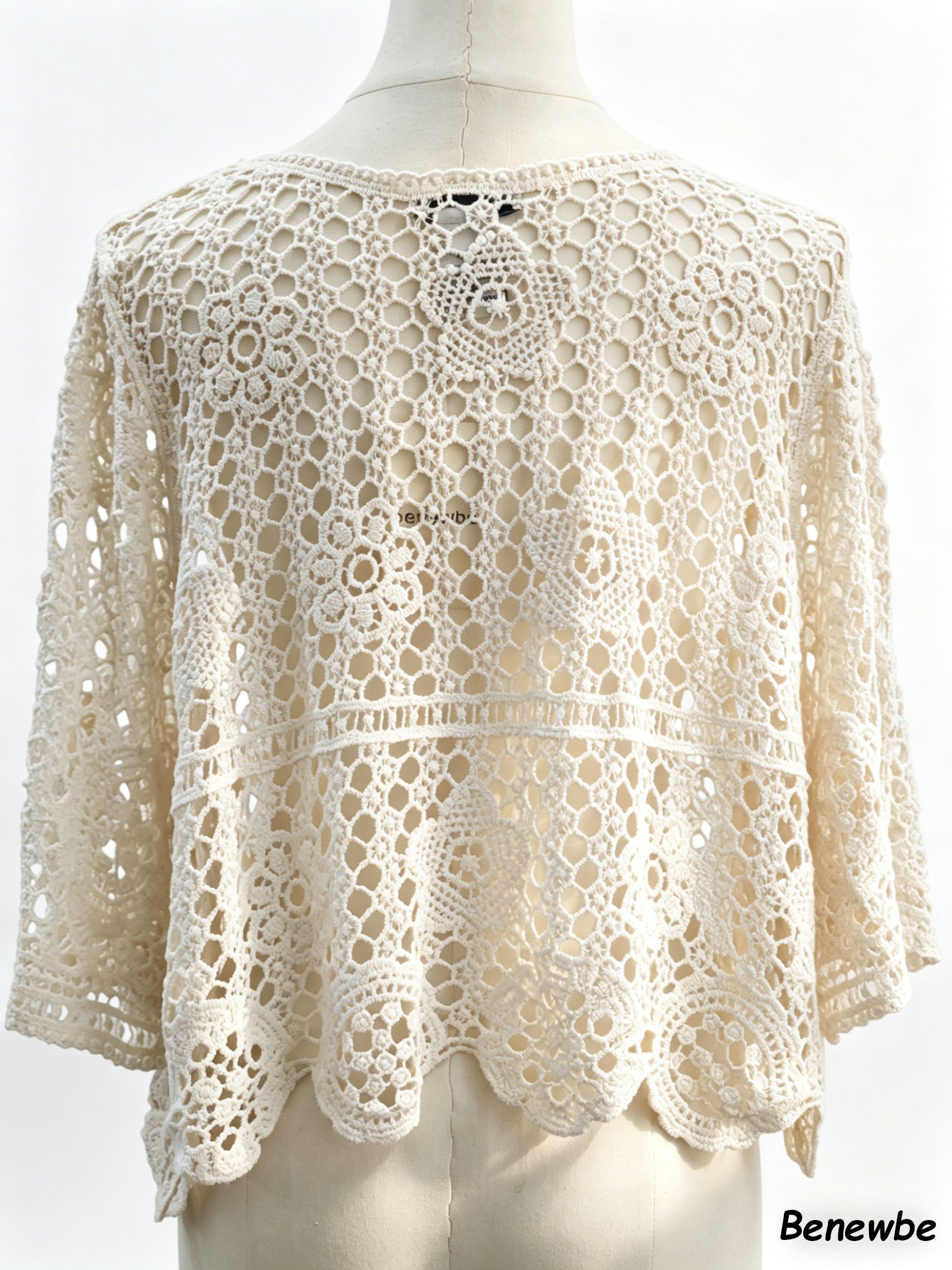 Women's 3D Crochet Hollow Knit Cover Up, Round Neck 3/4 Flare Sleeve Cropped Vacation Top